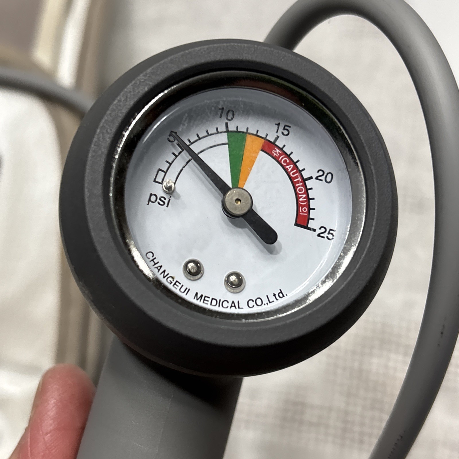 DDS 500 Ambulatory Spinal Air Decompression Pump Only