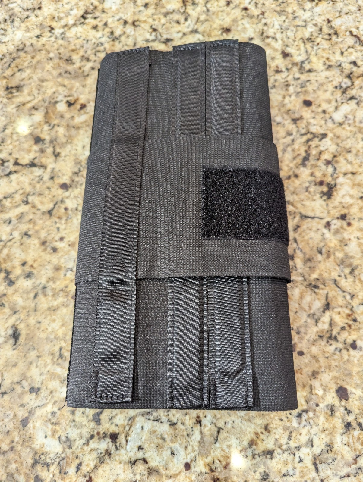 Curad Back Support Universal Low-Profile Adjustable Waist Size 33-44″ Black