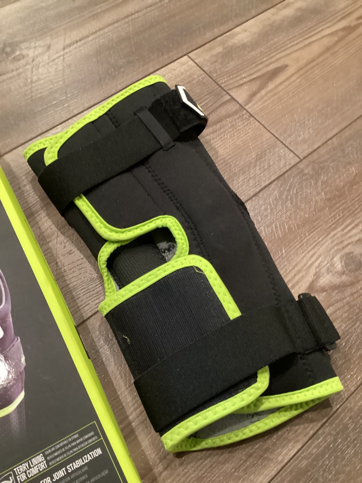 donjoy bionic hinged small knee brace new