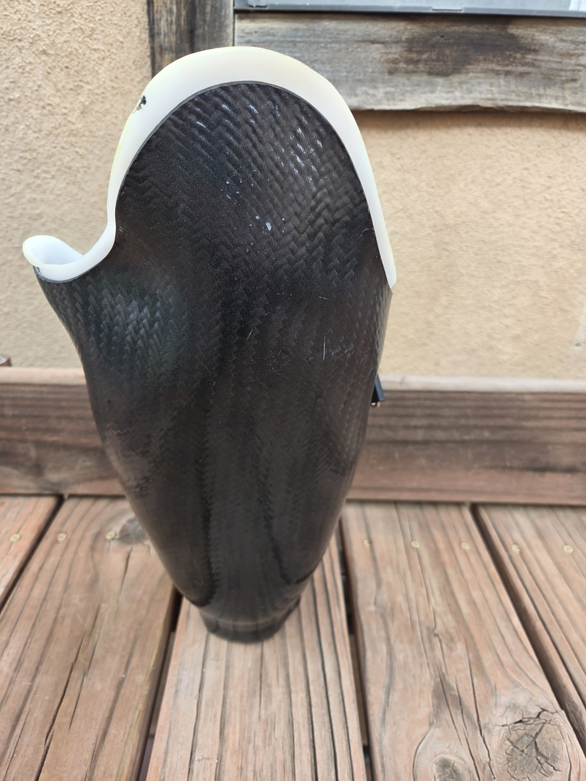 Right Above Knee Prosthetic Socket Carbon Fiber With Insert Not For Medical use