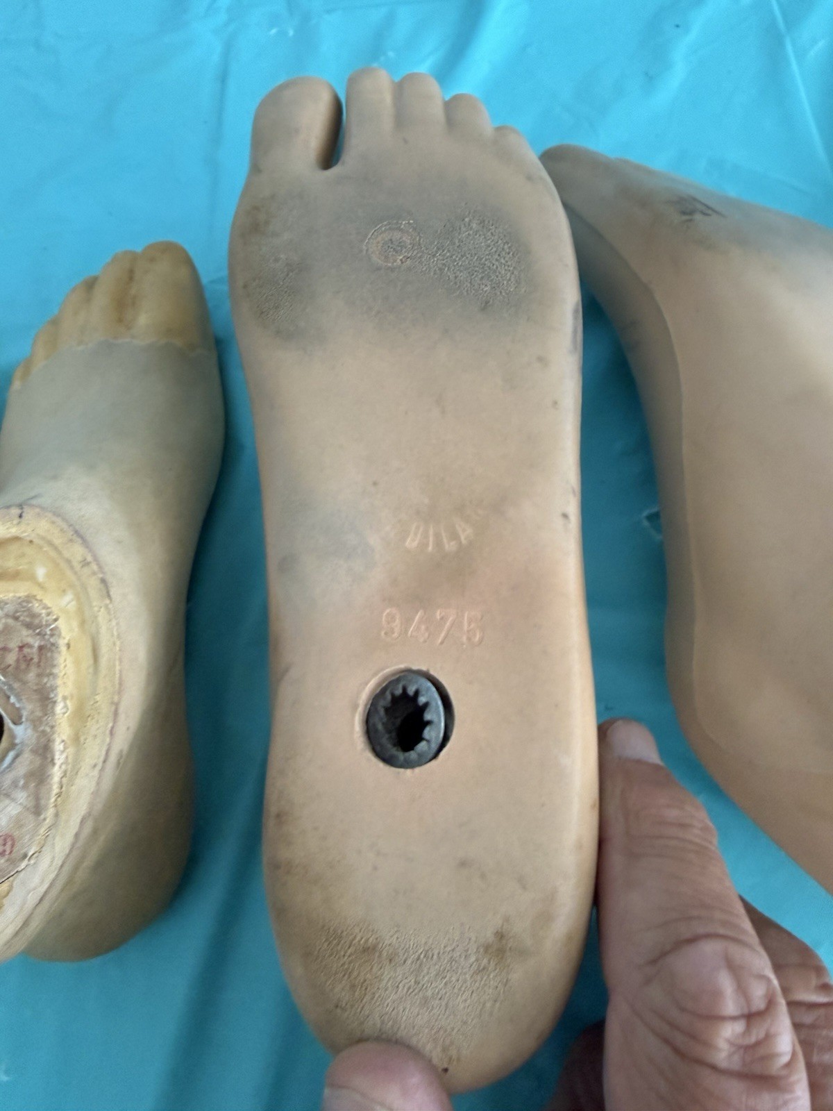 lot of 5 USED PROSTHETIC FEET. 3 OTTO BOCK -2 KINGSLEY JUVENILE