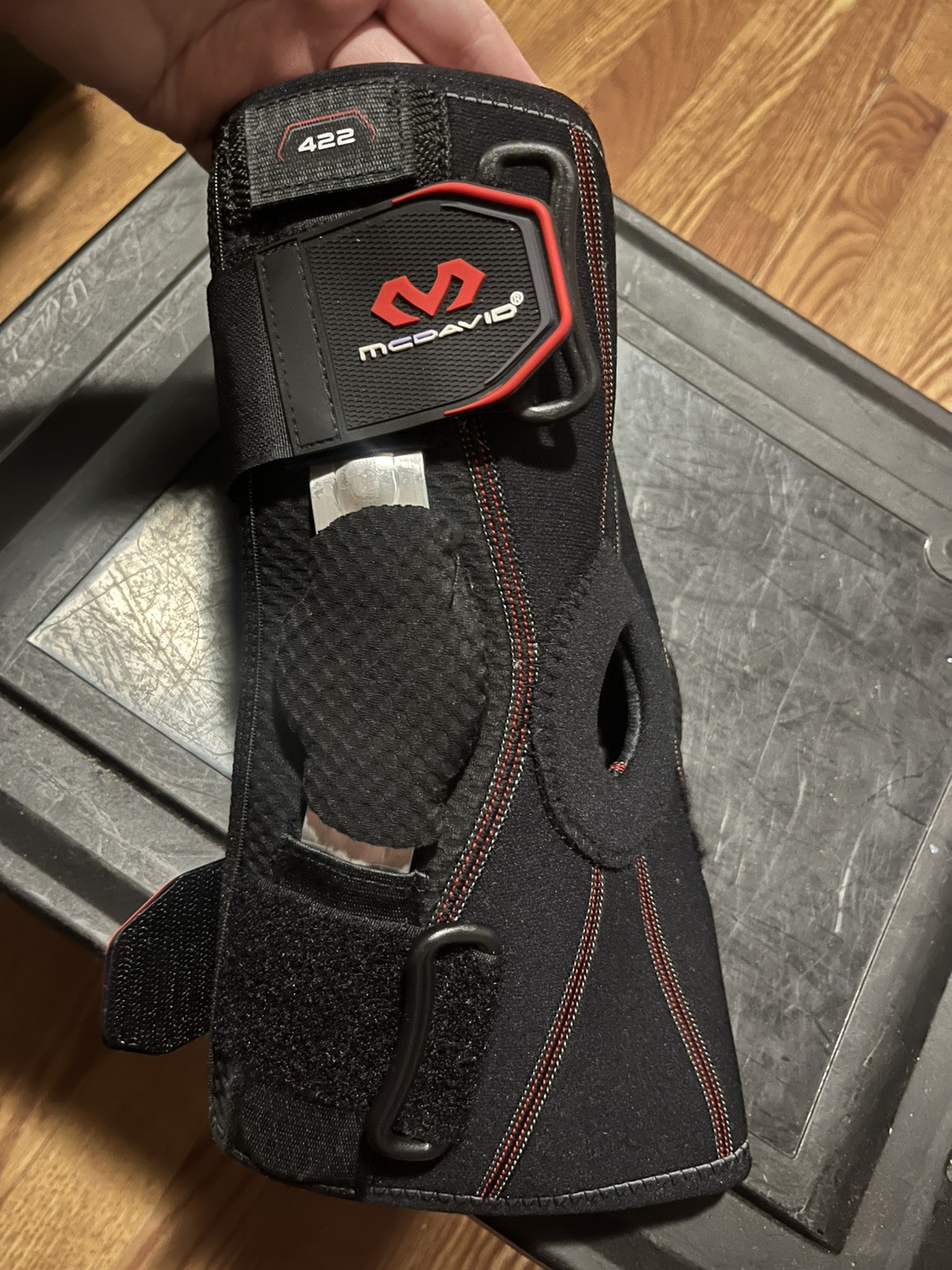 McDavid 422 Dual Disc Hinged Knee Brace Support & Adjustable Straps Size L