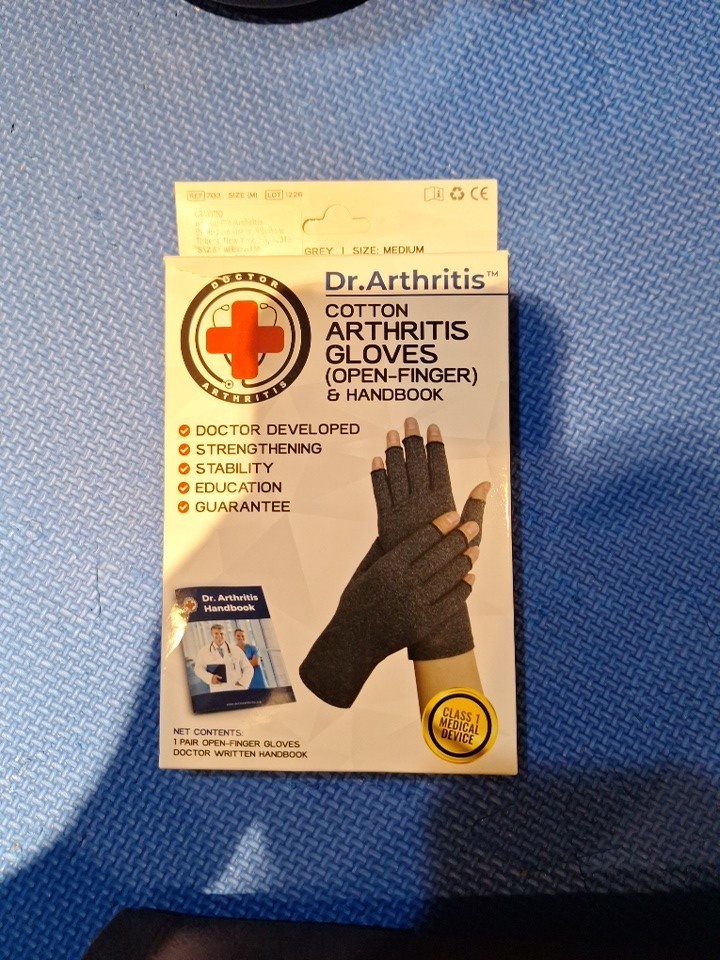 New in Open Box Dr. Arthritis Cotton Open Finger Arthritis Gloves – Medium
