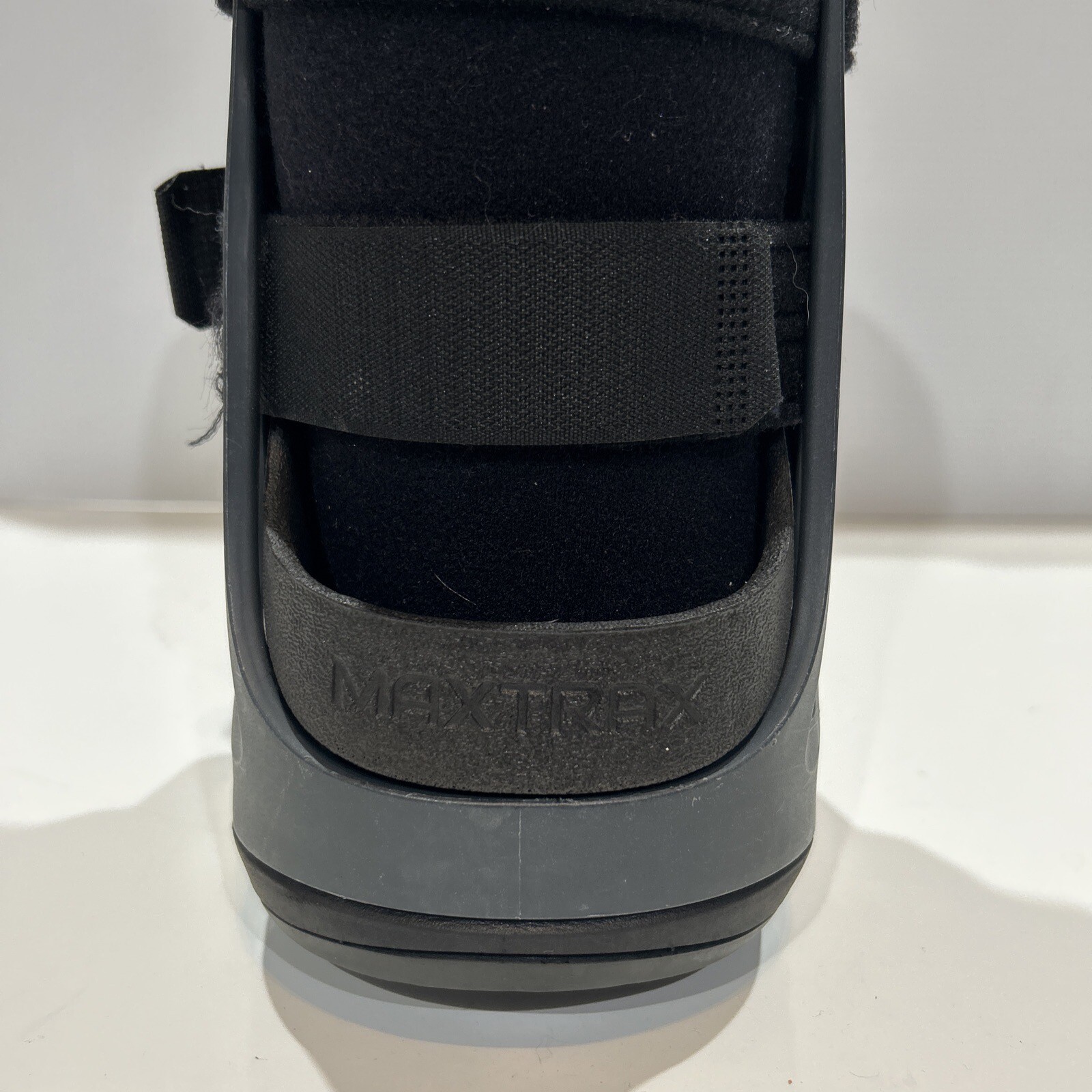Maxtrax Orthopedic Walker Boot Black Medium Surgical Recovery Stability