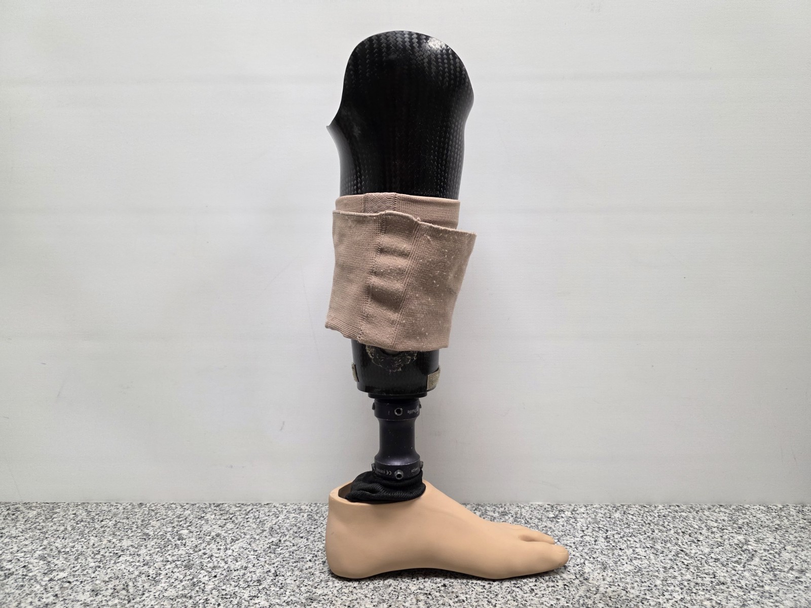 OttoBock Restore Left Prosthetic Foot Ankle System ~ CAT 1 Sz 23