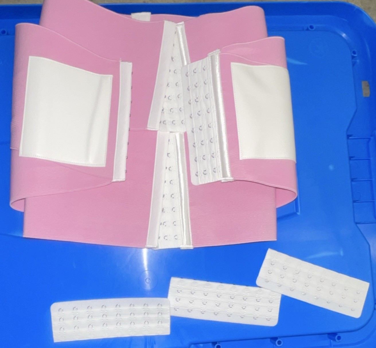 Pink White Abdominal Rib Support Belt M Compression Adjustable Hooks
