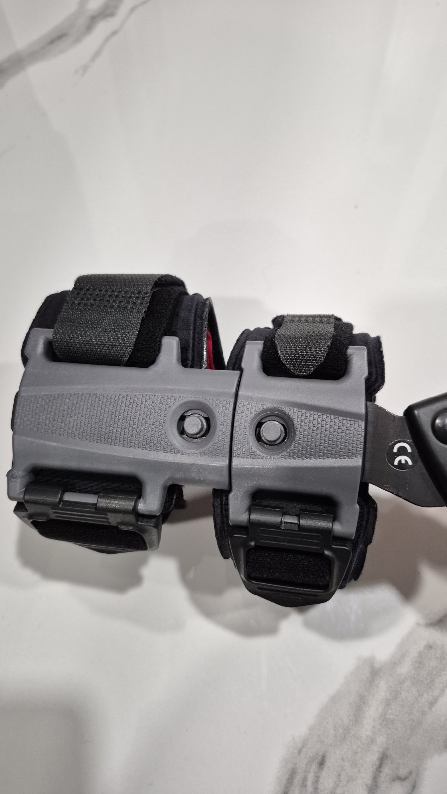 Donjoy Post-Op Universal Adjustable Knee Brace Extension Flexion , Right Knee