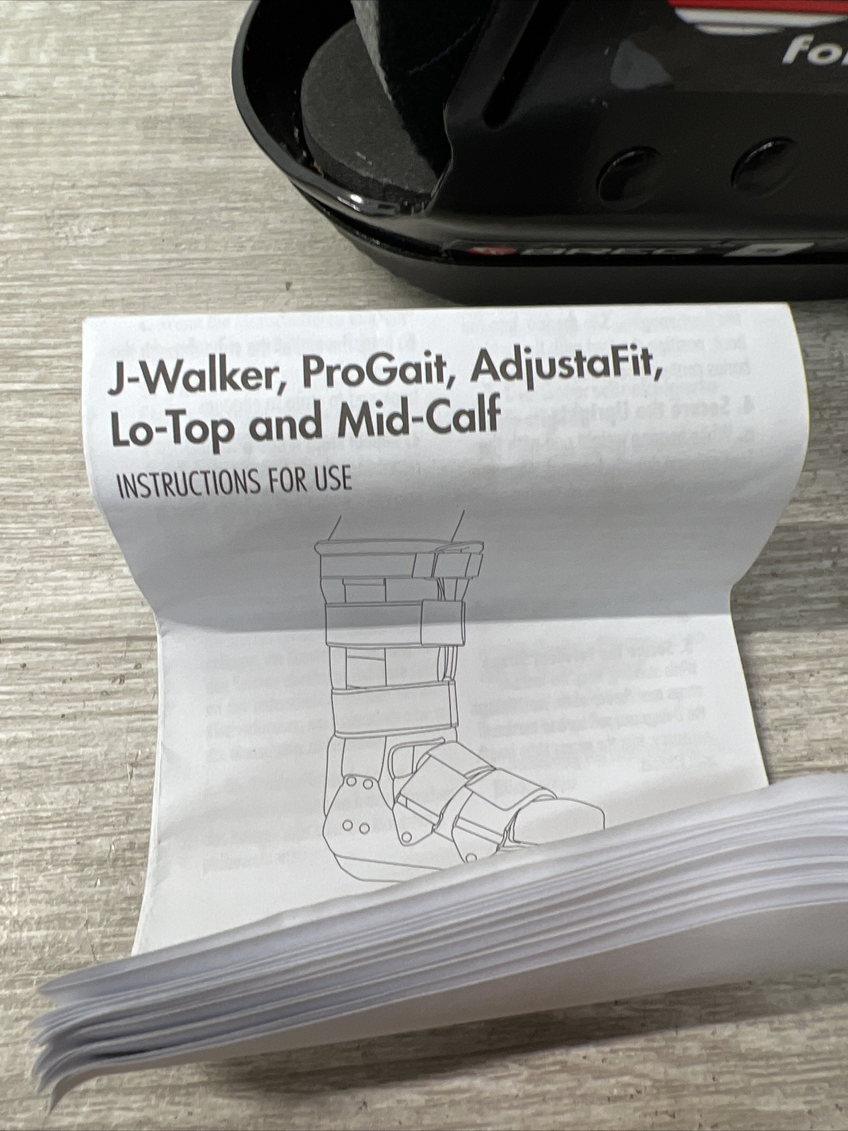 Breg J-Walker ProGait AdjustaFit Lo-Top Mid-Calf Walking Boot Small DEFECTS
