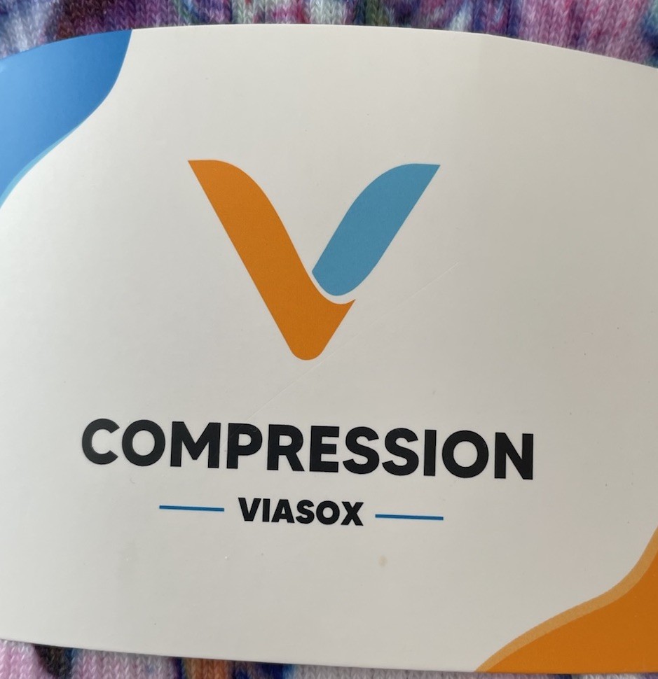 Viasox Compression Unisex Sz L Womens 14+ butterflies