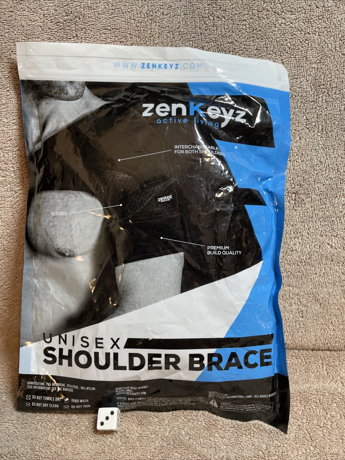Shoulder Brace for Men / Women Size S/M, Black (New)