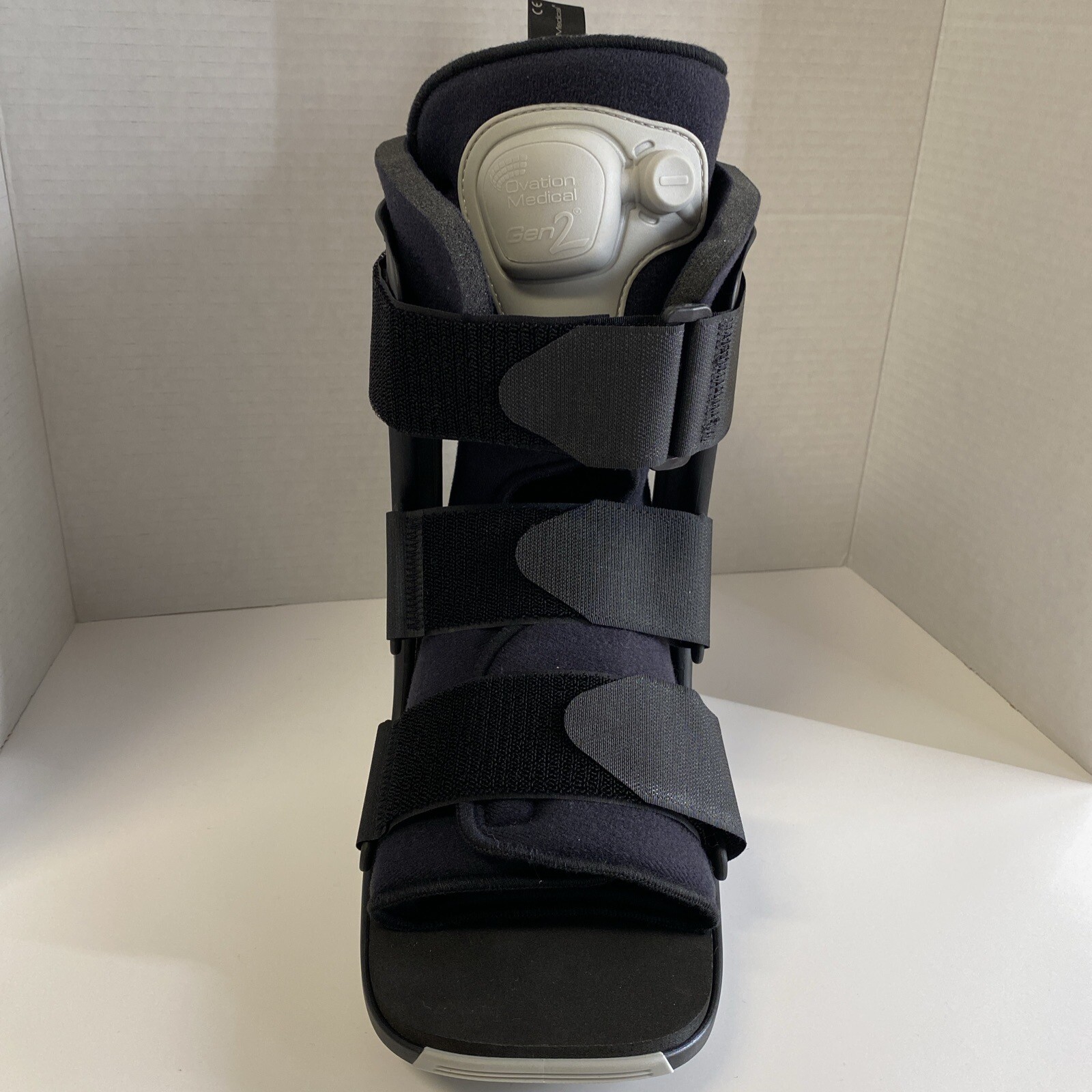 Ovation Medical Gen 2 Standard Pneumatic Walker Size Medium 18”