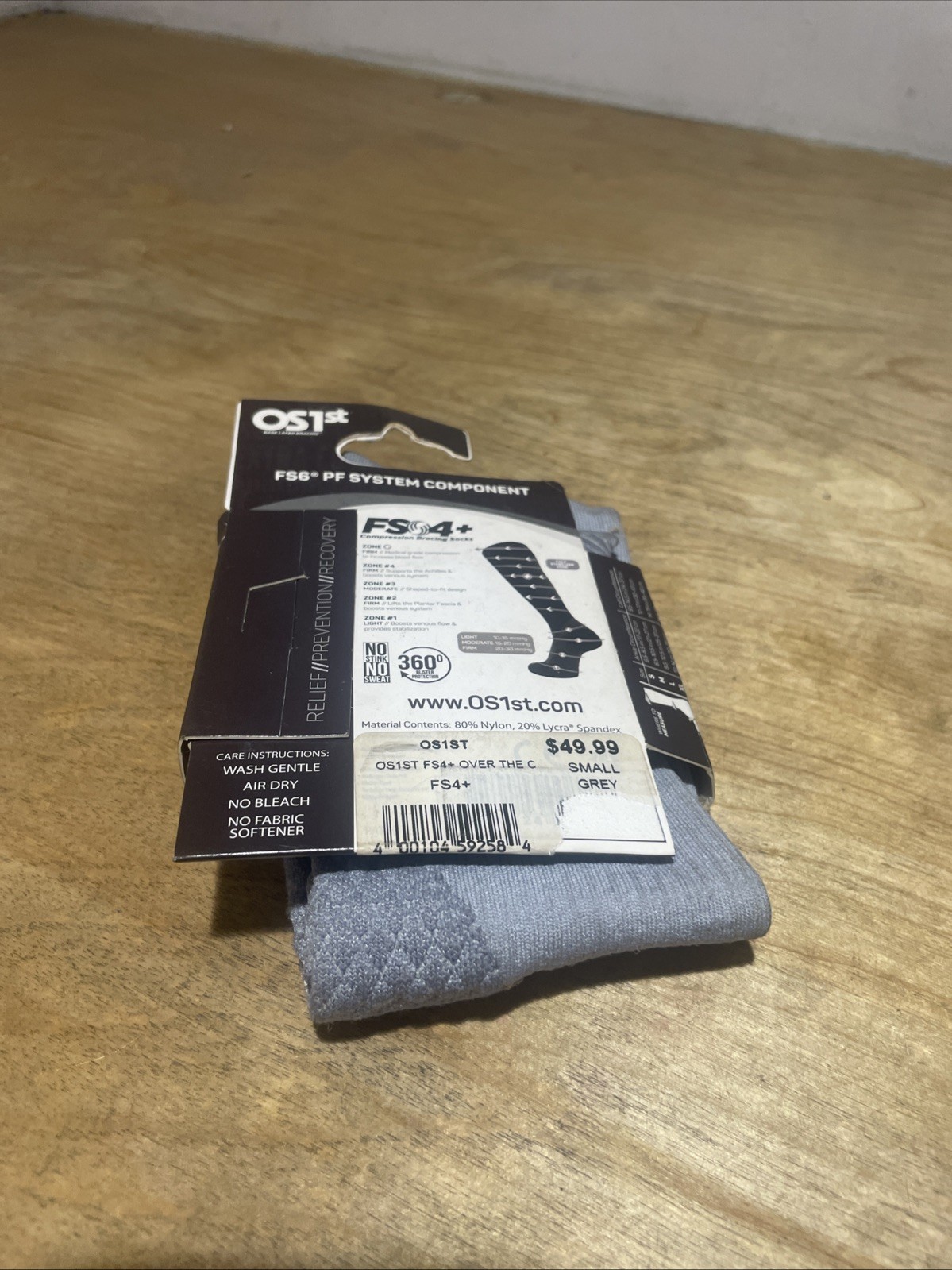 OS1st FS4 Compression Socks – Gray, Size Small