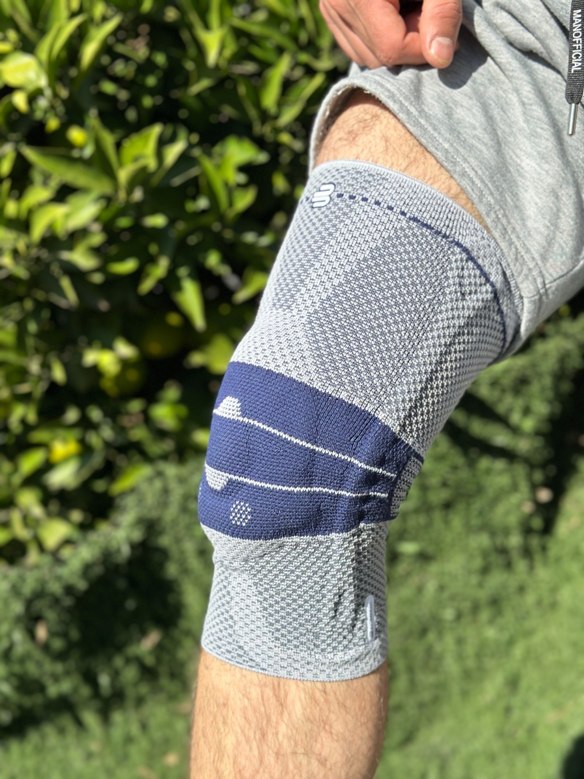 Bauerfeind GenuTrain Size 3 Comfort Knee Joint Brace Patella Support Sleeve ACL