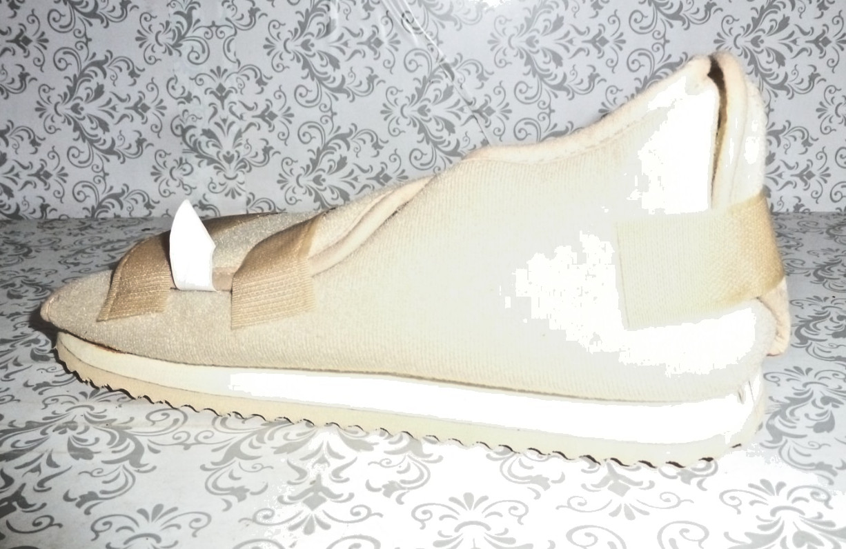 Offloading Post-Op Shoe Non-Weight Bearing Medical Wedge Women’s Small