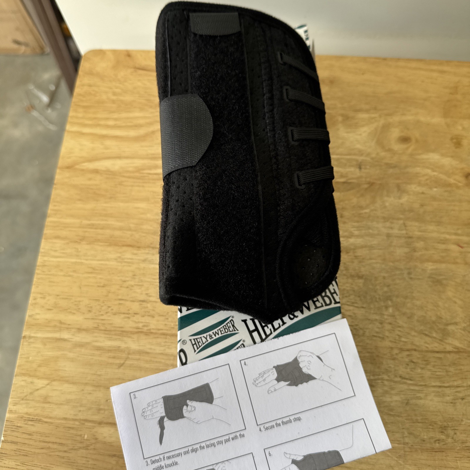Hely & Weber Titan Wrist Left Lacing Orthosis Wrist Brace Regular 450 Left Black