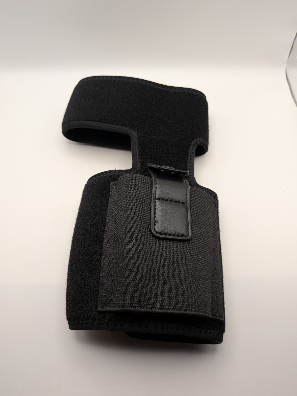 LIRISY Adjustable Wrist Brace for Stabilization, Black, One Size, Unisex