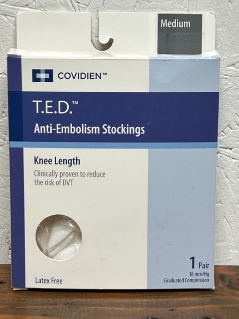 Covidien T.E.D. Anti-Embolism Stockings Closed Toe Knee White X-Large/Regular
