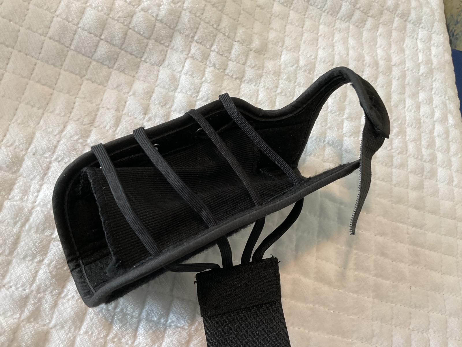 Breg Right Hand Wrist Brace Splint Carpal Tunnel Lace Closure Metal Insert used