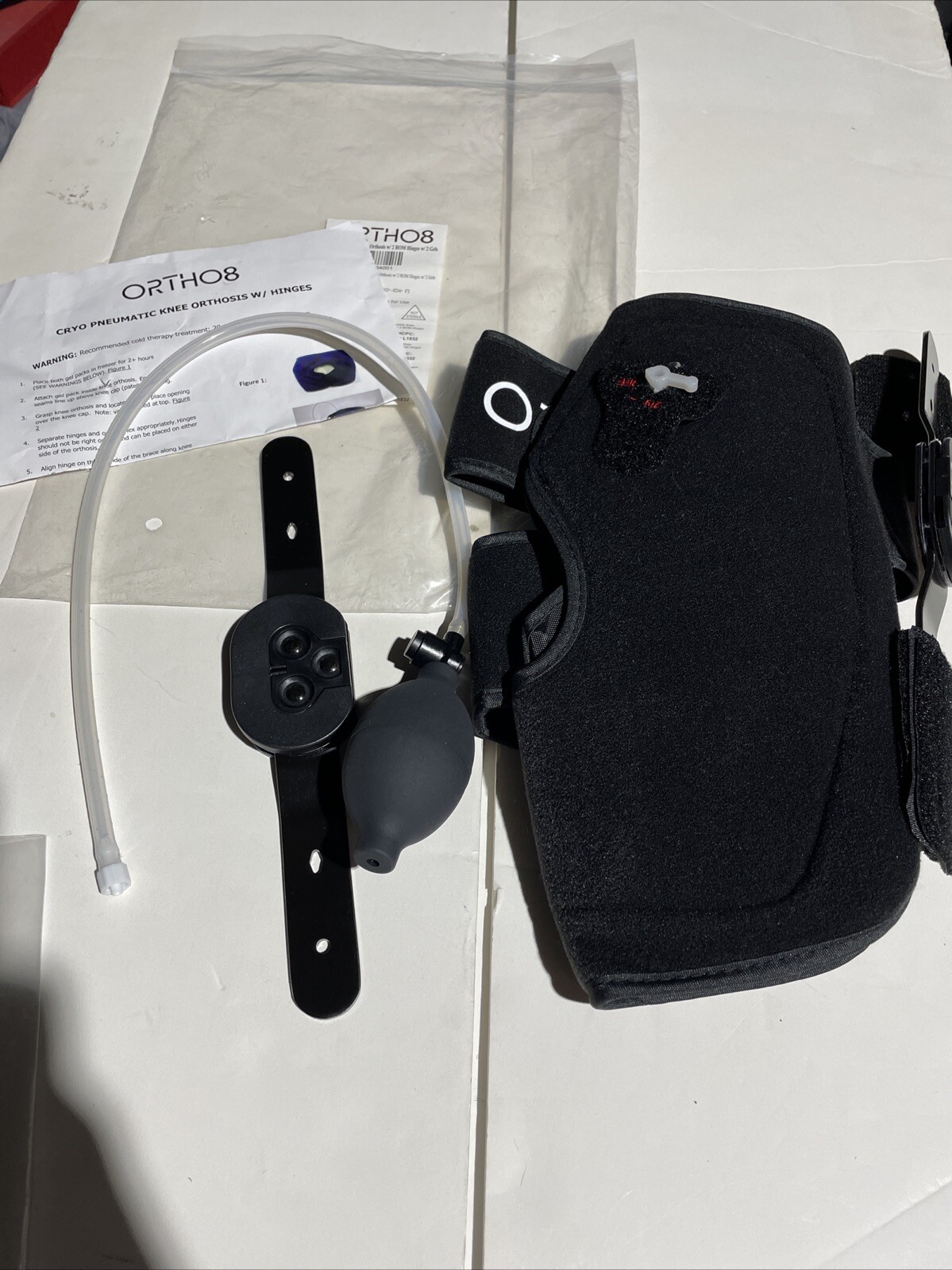 Ortho8 Cryo Pneumatic Knee Orthosis W/hinges w/ Gel and universal size