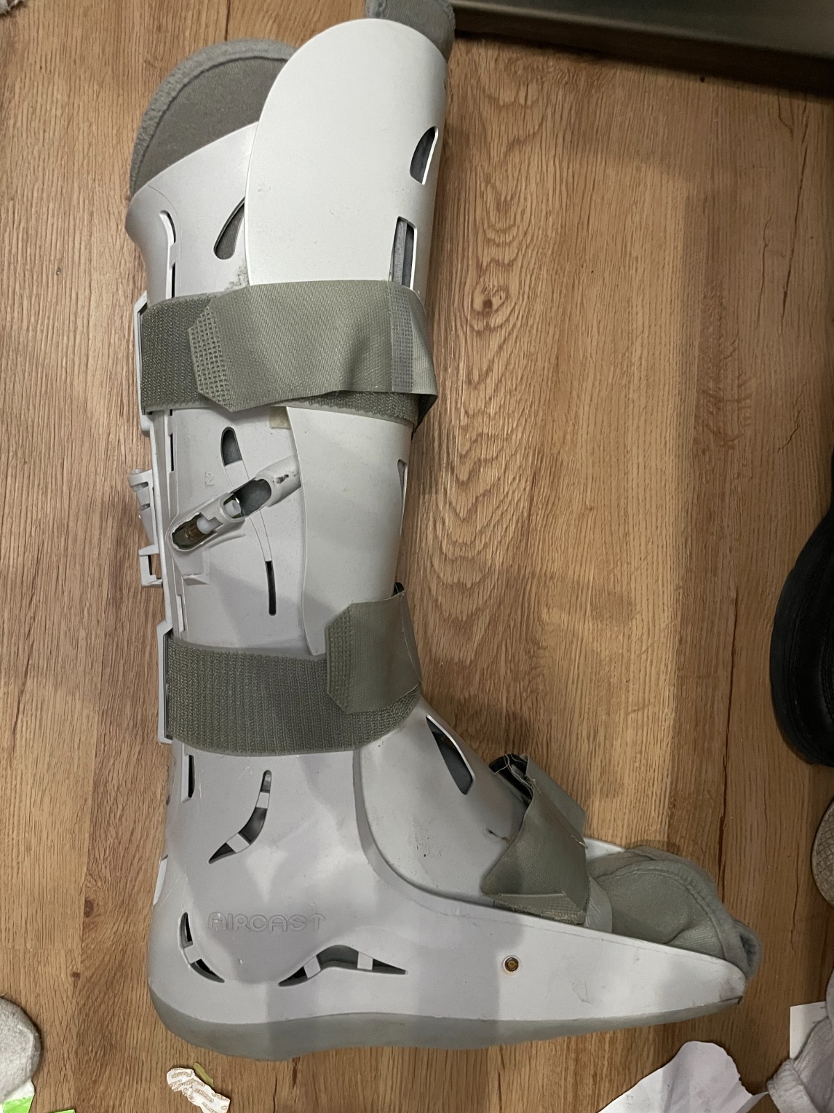 Aircast XP Walker with pump (Extra Pneumatic) Walker Boot Large 01P-L