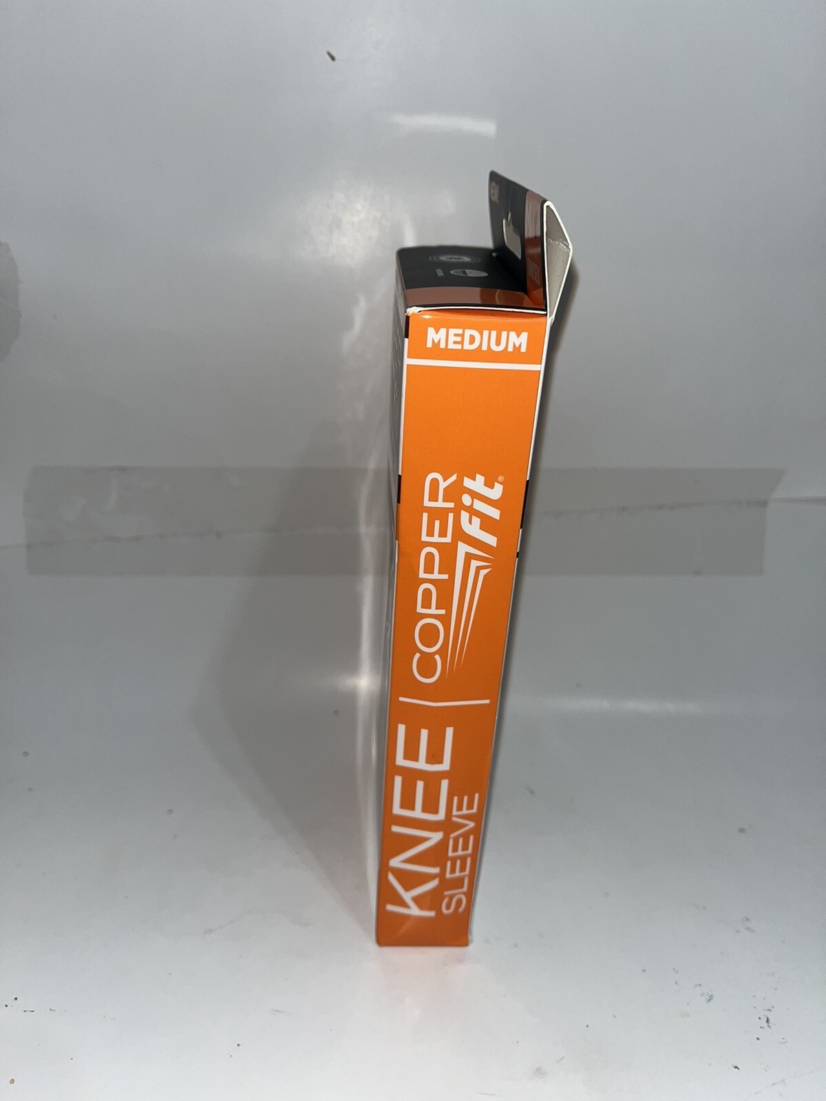 Copper Fit Freedom Knee Compression Sleeve Unisex, MED Black-READ MORE