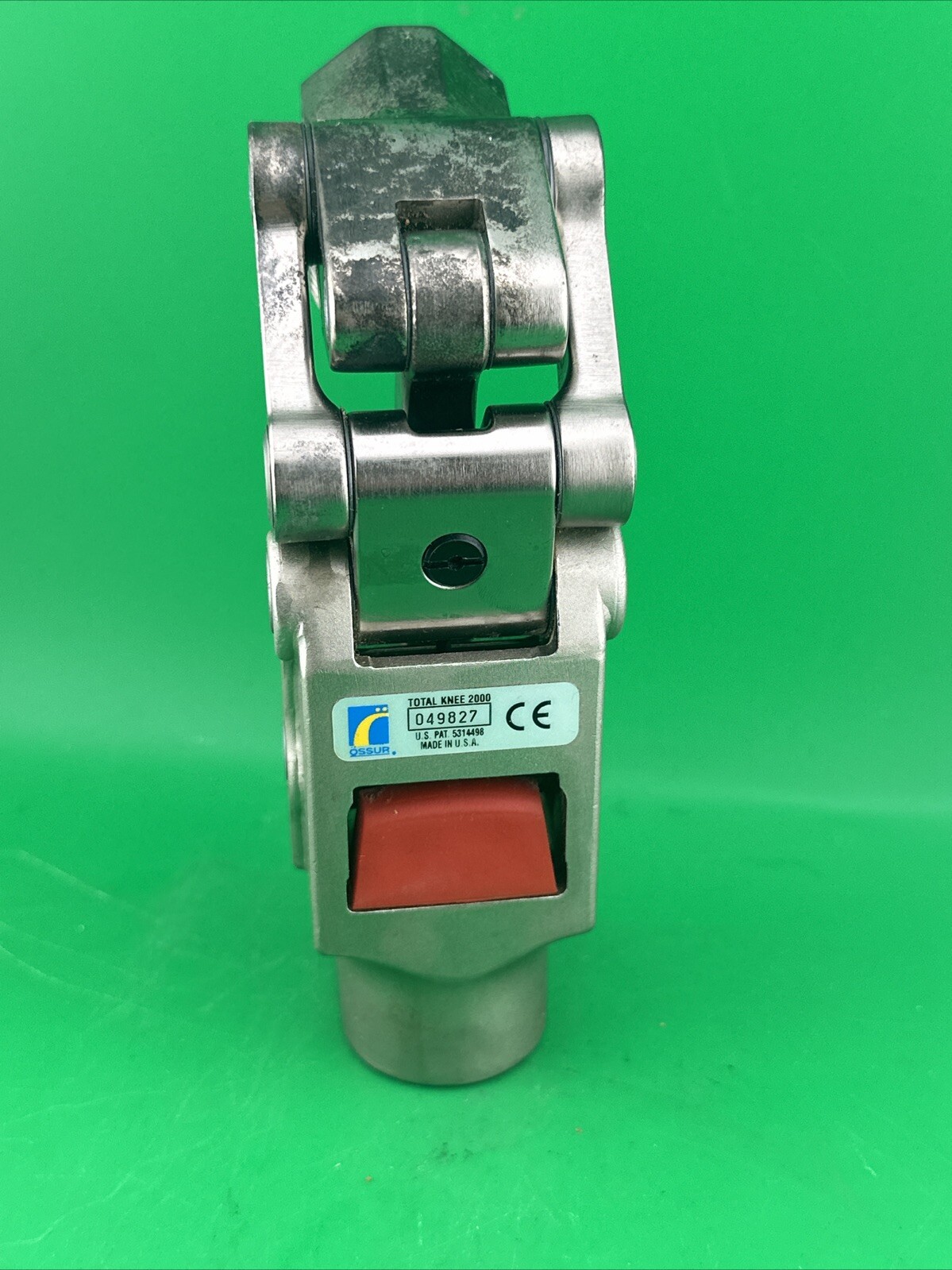 Ossur Polycentric 2000 Prosthetic Knee. Hydraulic Has Air in It. Parts Only.