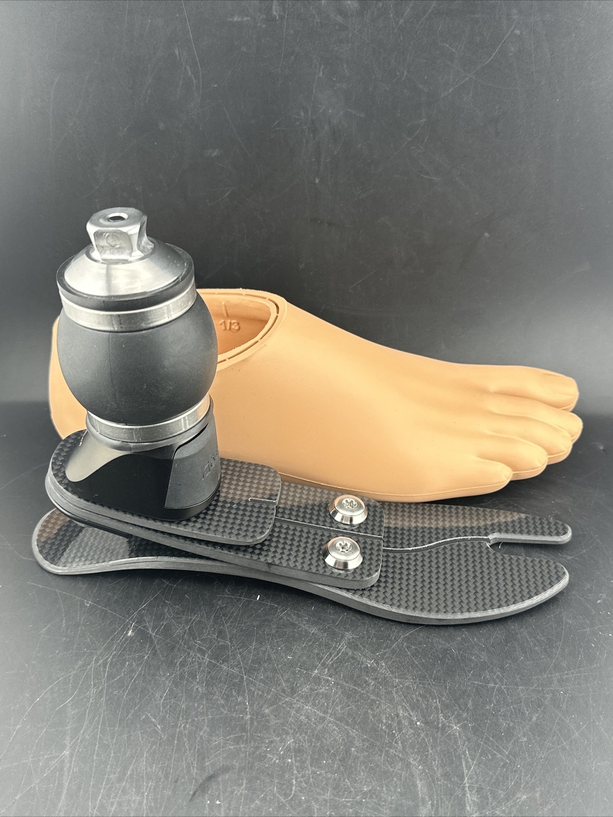 ossur pro-flex Lp Torsion prosthetic foot. Size 24. category 2. Right Foot