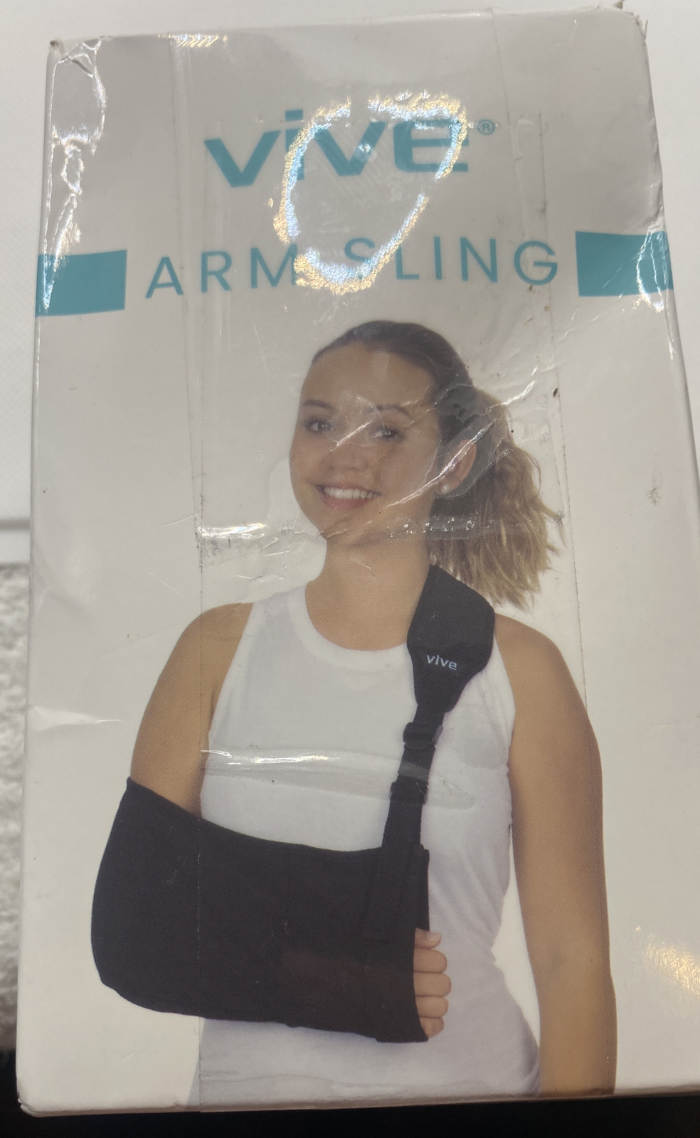 A6. VIVE Adjustable & Ergonomic Arm Sling – Fits Right or Left Arm – Black