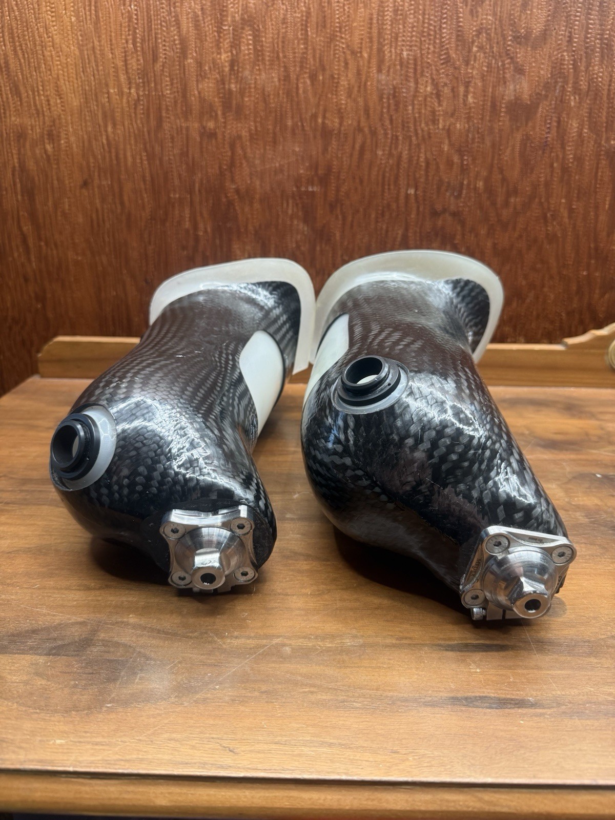 Pair Carbon Fiber BK Prosthetic Sockets MEDEX Bulldog Adapters Titanium