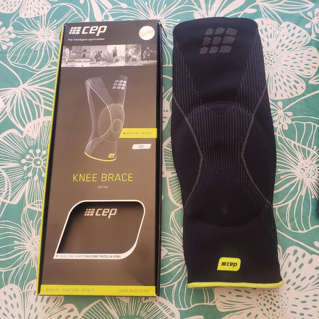 CEP UNISEX Rx Ortho+ Knee Brace Color Black Pick Size