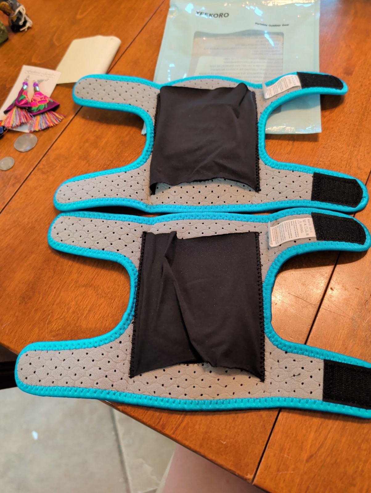 YEEKORO Kids Elbow Brace Arm Adjustable Sport Elbow Protectors Black Blue Trim 2