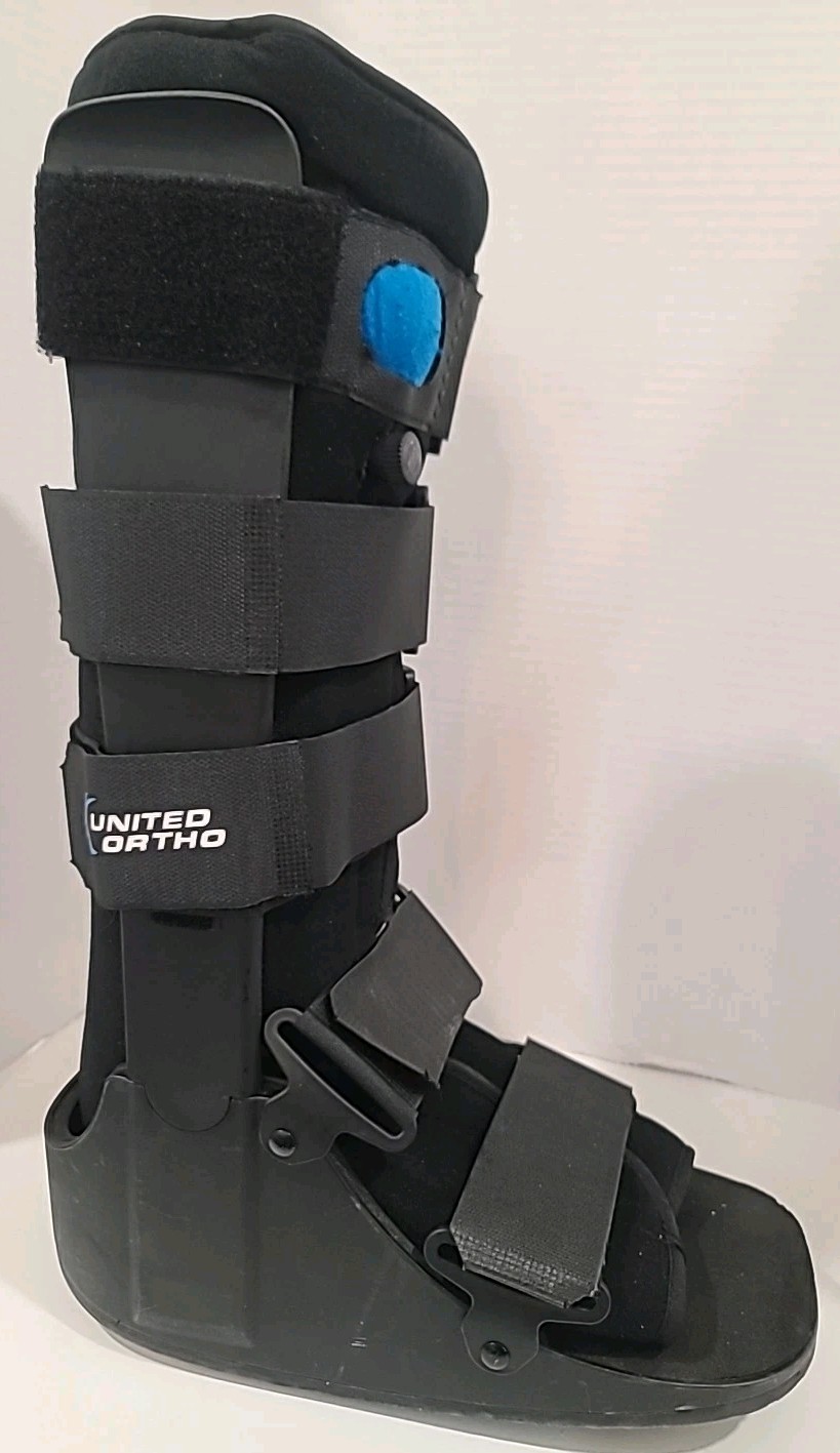 United Ortho Air Cam Walker Fracture Boot, Extra Large, Black