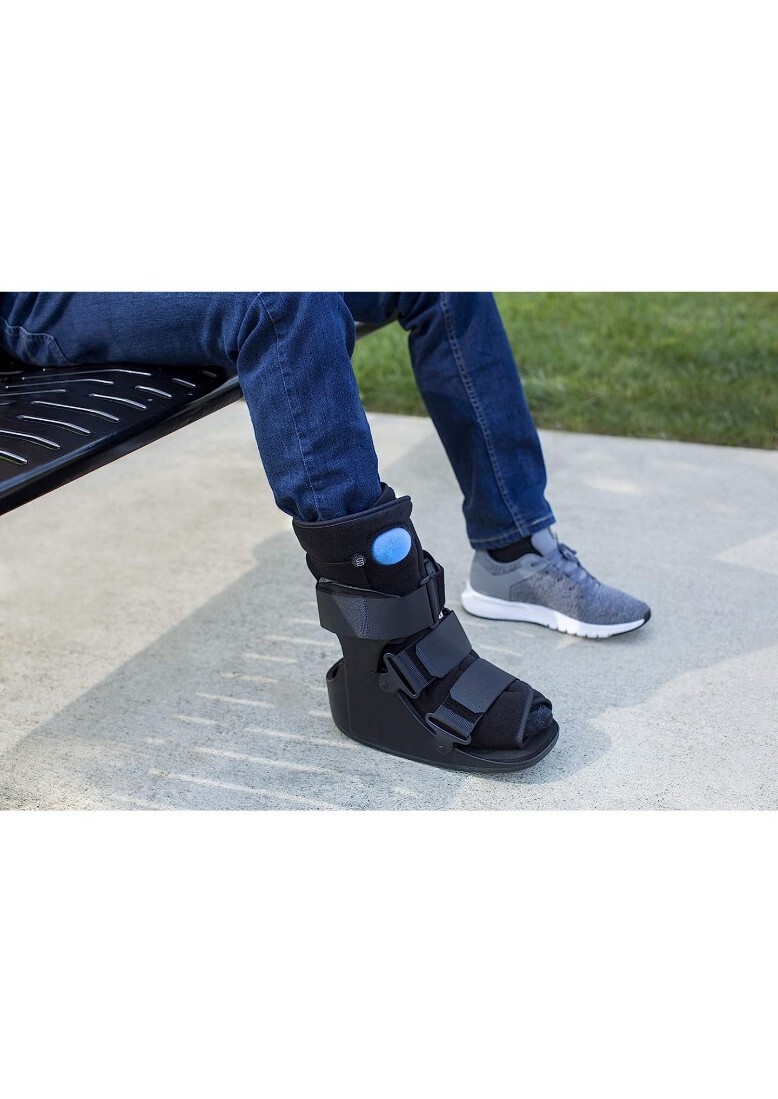 New UNITED ORTHO Air Cam Walker Brace Boot XSmall Men-4, Kids 1-1/2, W 5-1/2