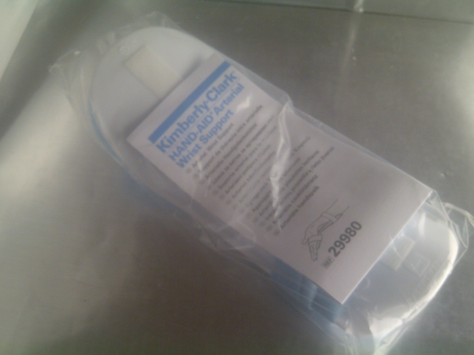 3~ Kimberly-Clark 29980 Hand-Aid Arterial Wrist Support w/Arterial Starter Block