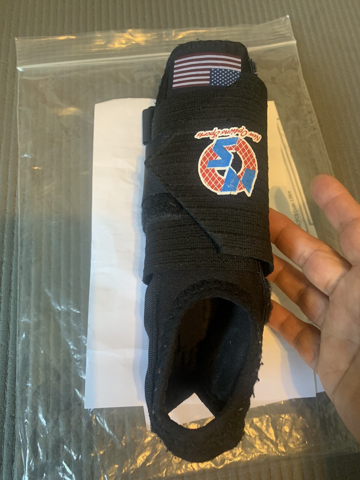 New Options Sports Wrist Hand Orthosis Right Hand Small Koolflex Z11