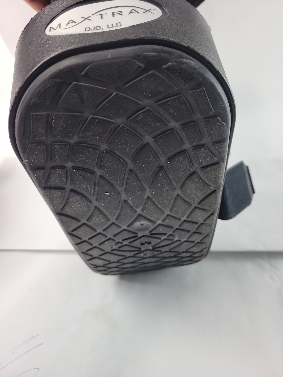 Maxtrax DJO.LLC Walking Boot Medium Fracture Post Surgery Rehabilitation.