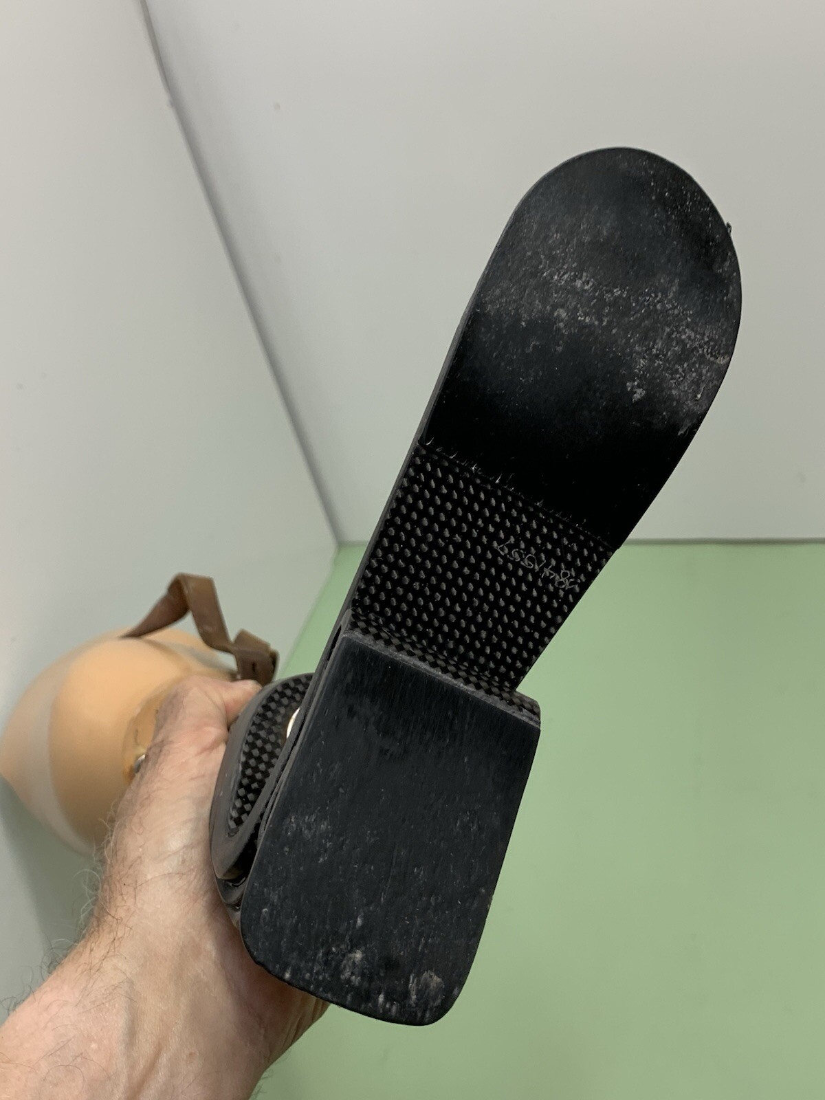 Artificial Leg Prosthetic Knee Titanium Carbon Fiber Ossur ￼￼