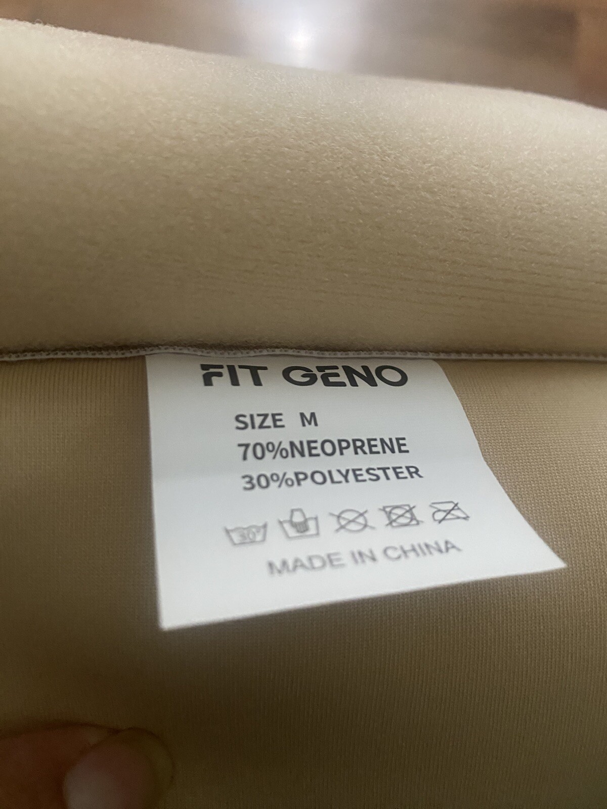 Fit Geno Back Brace Posture Corrector for Women and Men, Medium, Beige