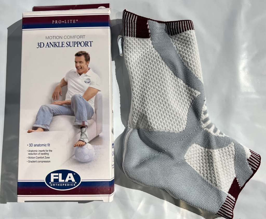 FLA Prolite 3D Right Ankle Support Braces White/Gray Right Foot Large