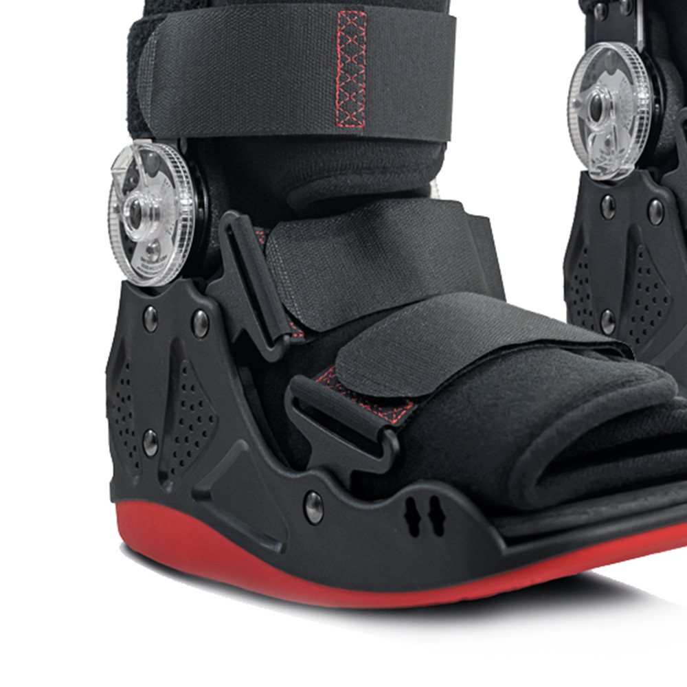 Donjoy MaxTrax Xcel Standard Articulated Boot Foot Brace ROM High Black