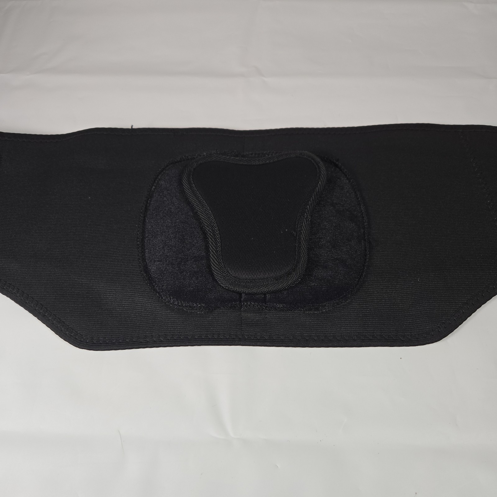MUELLER Sports Care Adjustable Lumbar Back Brace w/ Removable Pad-One Size