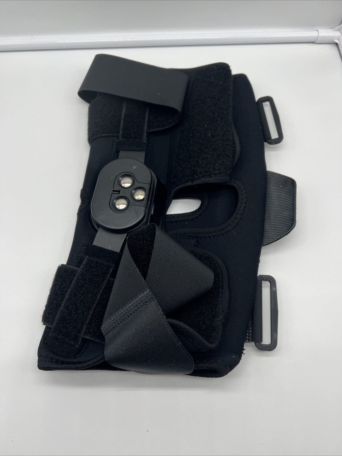 COMFORTLAND HINGED KNEE BRACE CK-111-3 Medium