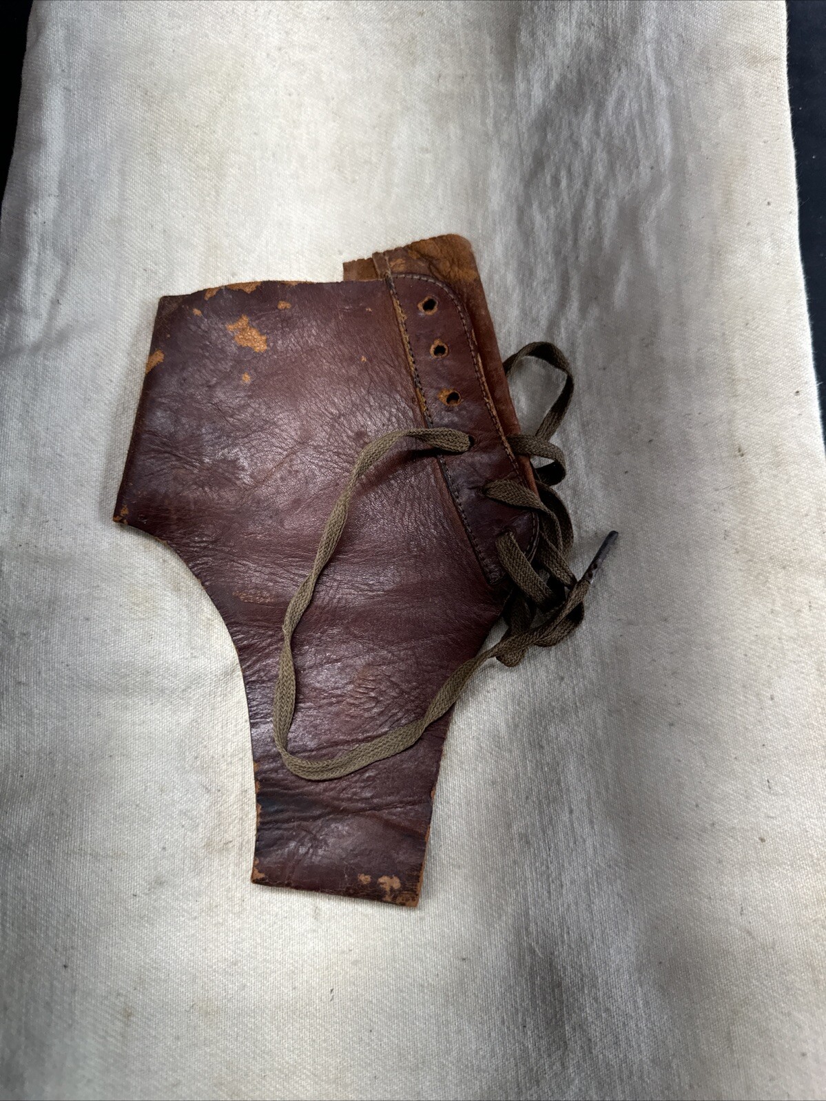 VINTAGE HAC Brown Leather Lace Up Ankle Brace (1930-1940’s)