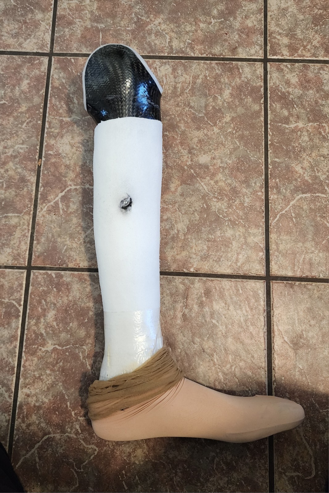 Prosthetic Leg w/ Carbon Fiber Socket & Artificial Foot, Beige Cover 24 in