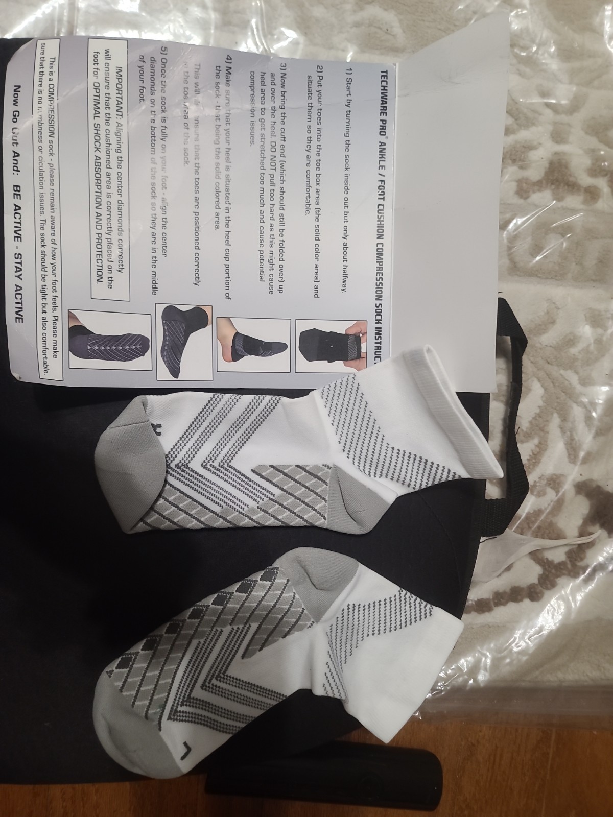 TechWare Pro Compression Ankle/Foot Socks Gray White Size M Be ActiveStay Active
