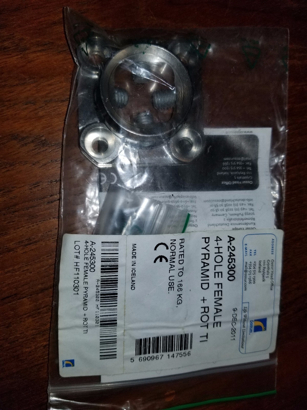 Össur 4 Hole Female Pyramid + ROTTI Titanium Prosthetic Part A-245300