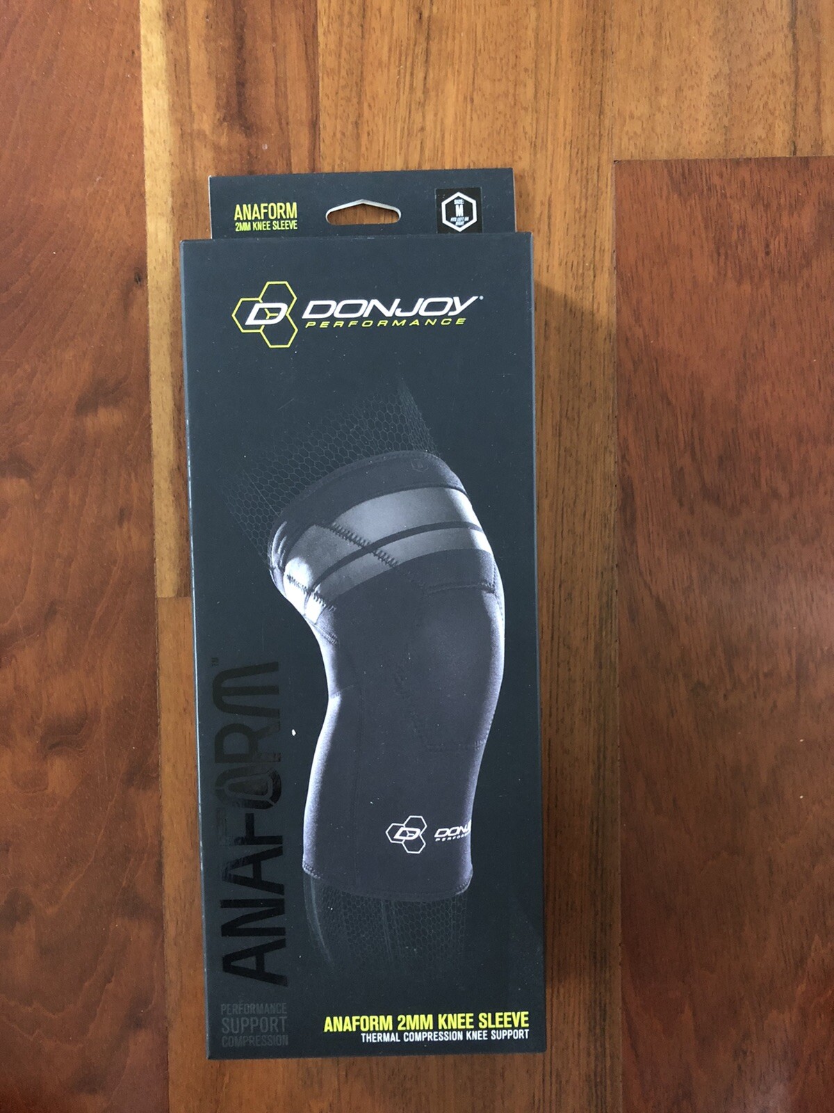 Donjoy Anaform 2mm Knee Sleeve – Medium