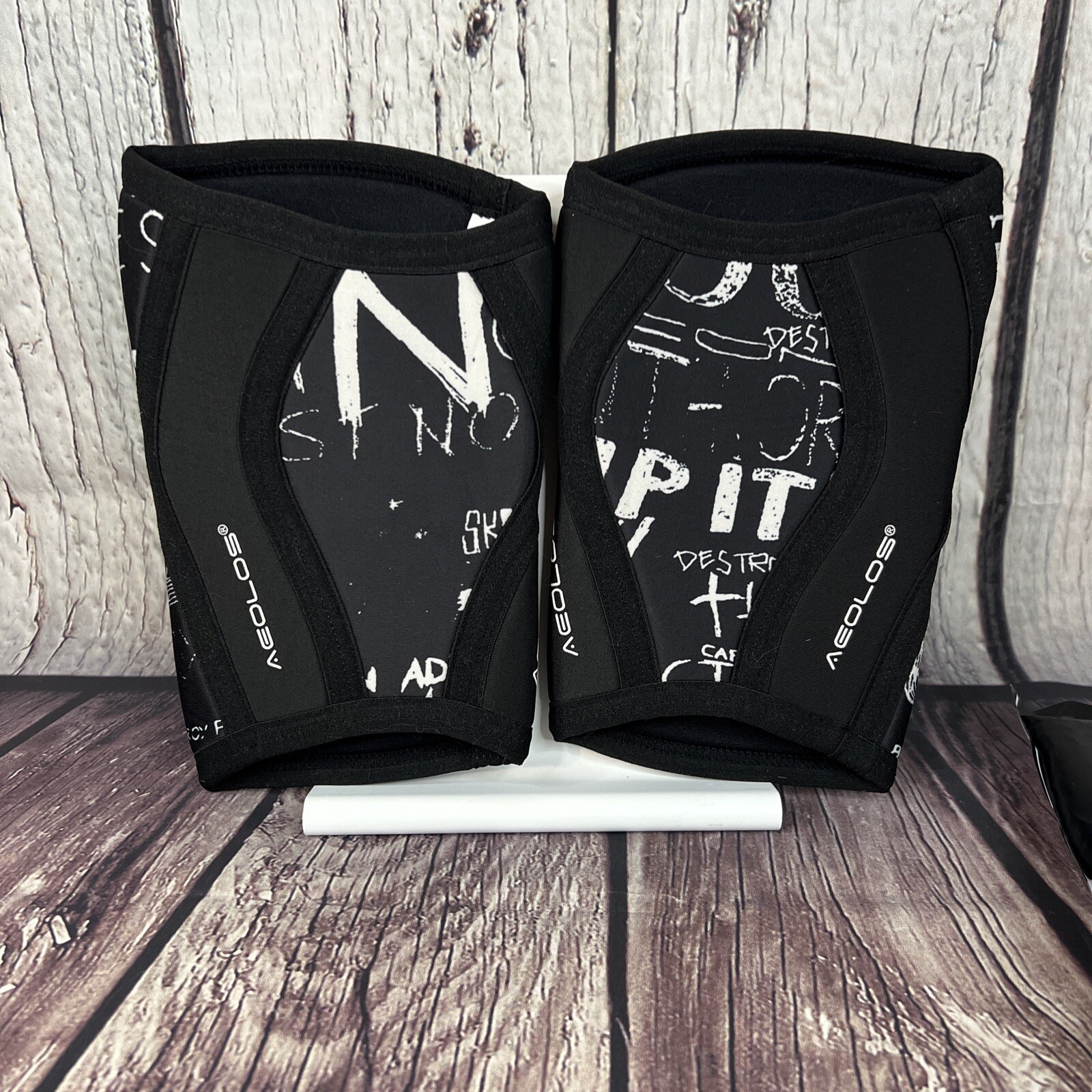Aeolos Knee Sleeves 1 Pair Small Fitness Gear For Heavy Workouts
