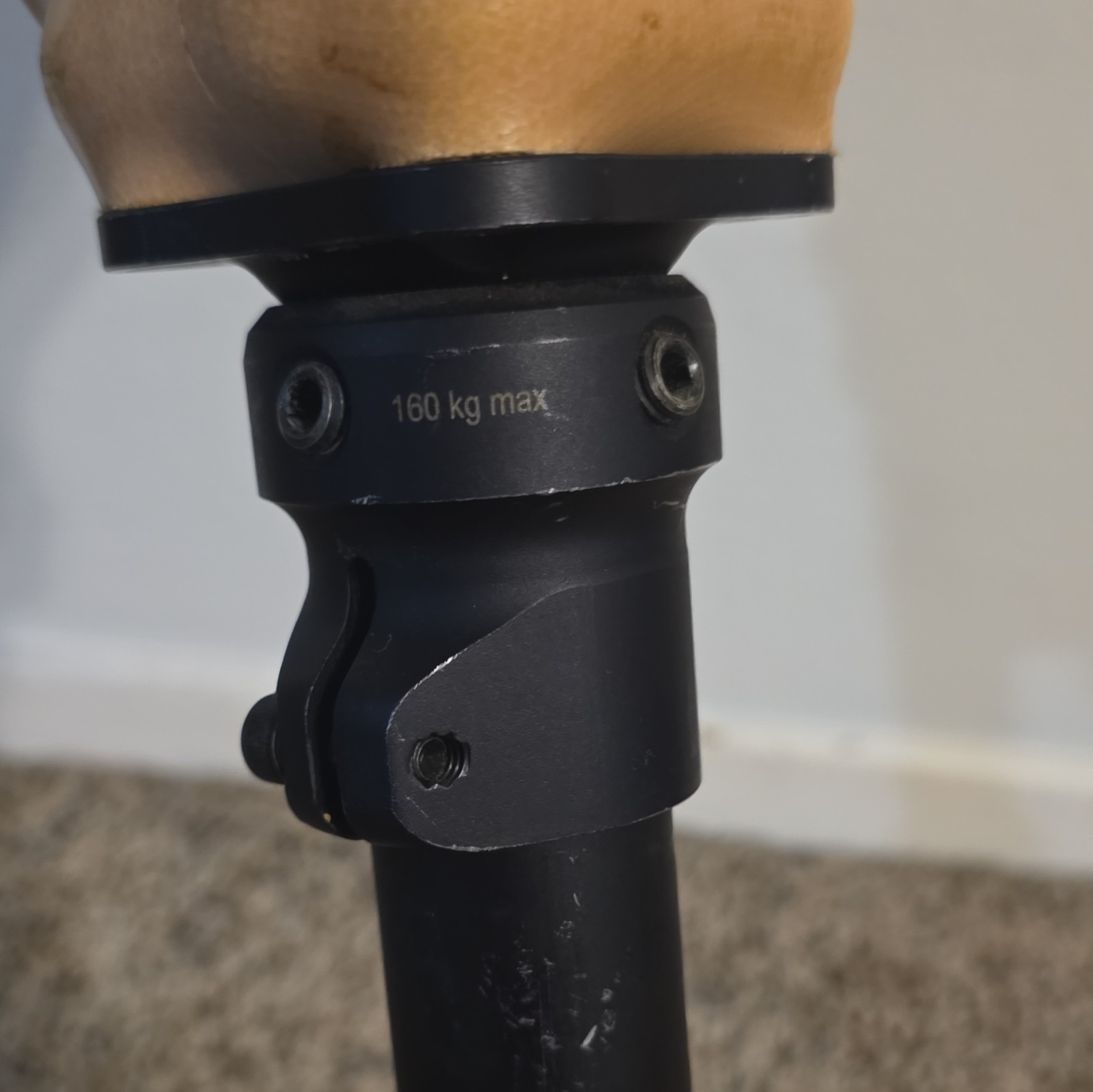 Trulife Avalon K2 Prosthetic Leg/Foot Adjustable Beige/Black AAA135 221669AL