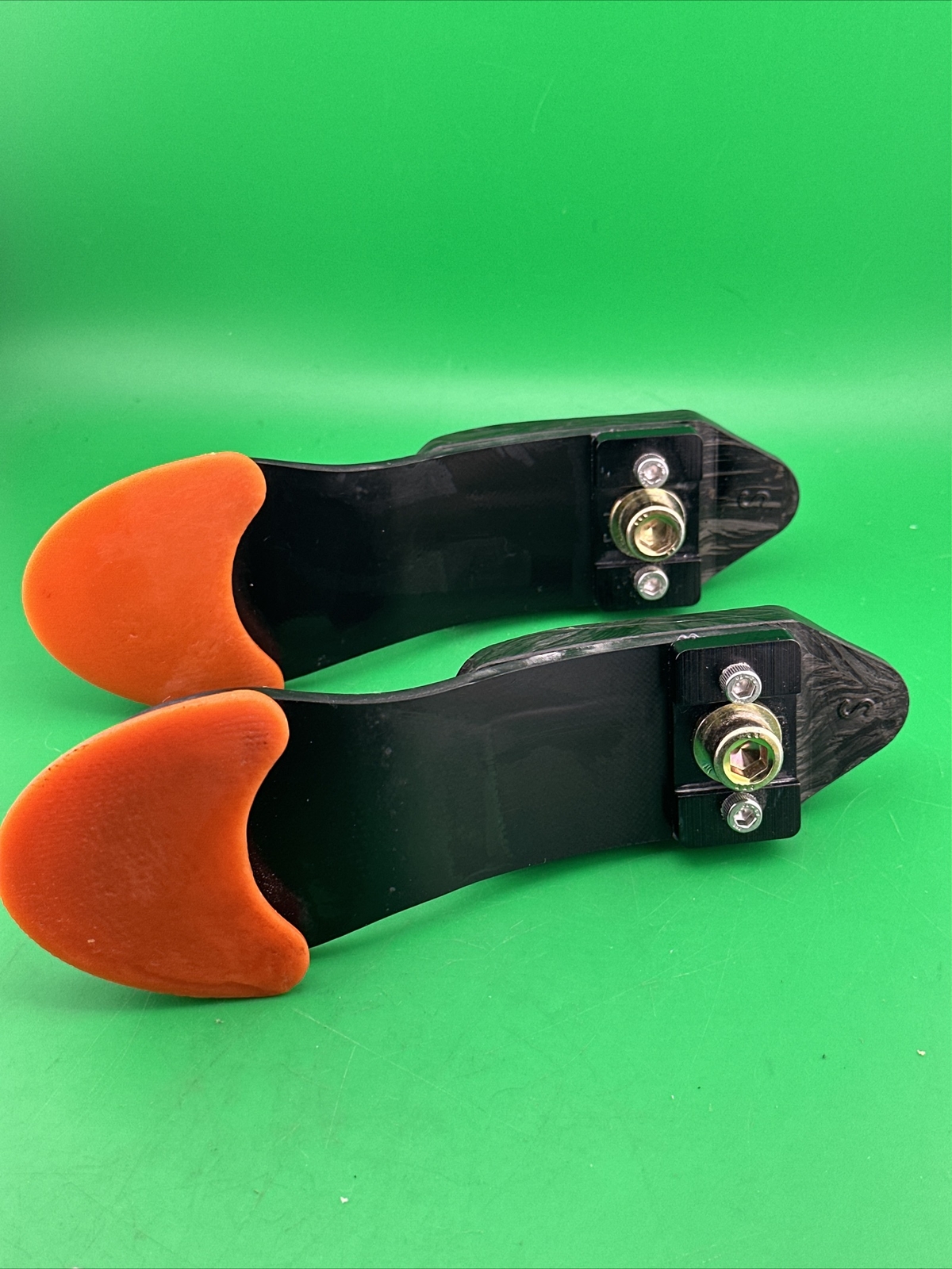 Pair Of Ohio WILLOWWOOD Willow Wood DuraWalk Prosthetic Feet. Size 27 Category 2
